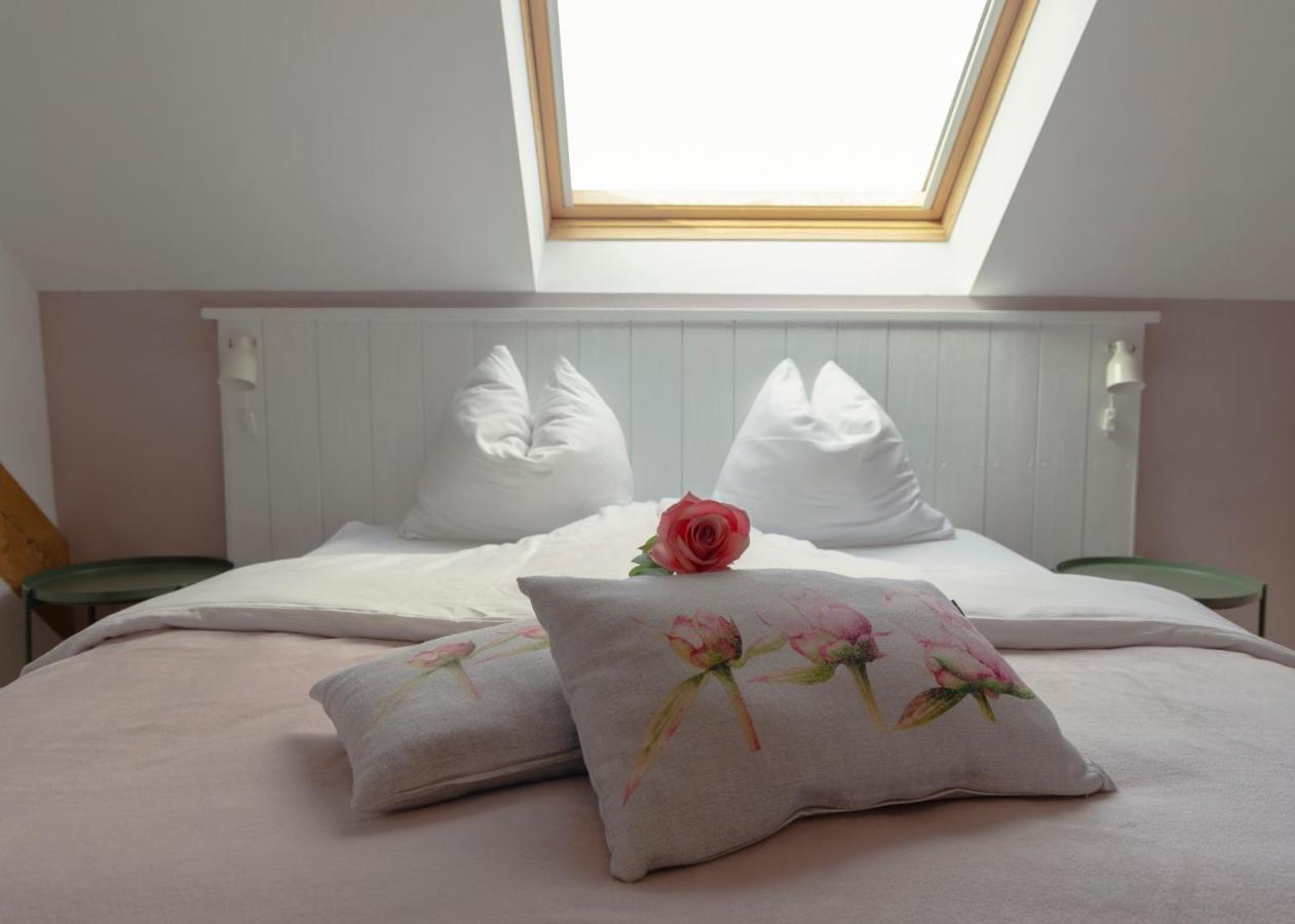هورن B&B 'T Inj المظهر الخارجي الصورة